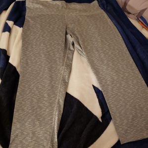 Champion activewear crop pants